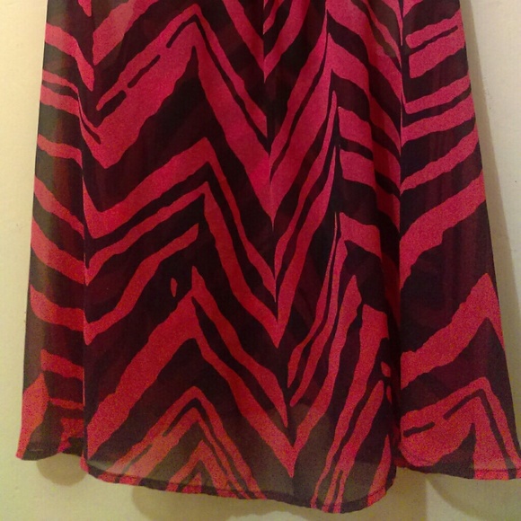 Women's blouse - Picture 2 of 4